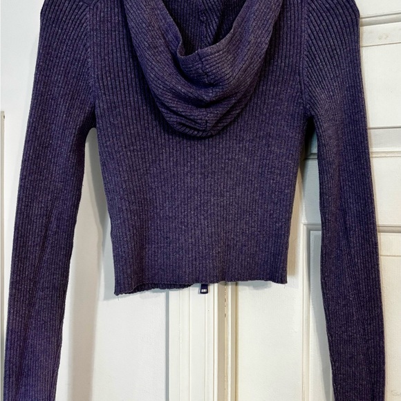 AE Cropped Zip-Up Sweater - Picture 6 of 6